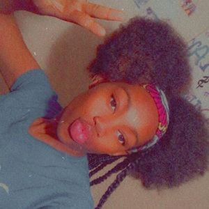 Meet your Posher, Laii